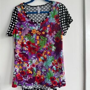 LuLaRoe Pink and Purple Graphic Short Sleeve Blouse